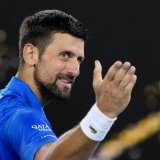 Novak Djokovic jouera les 16es de finale de l'Open d'Australie KEYSTONE/AP/Vincent Thian